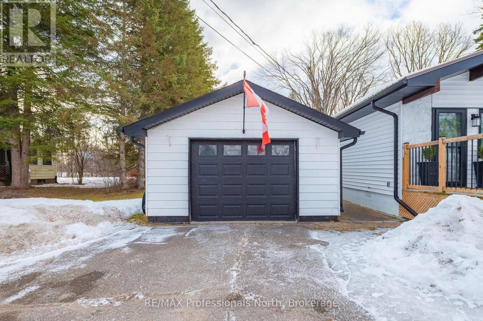 221 Alpine Lake Road, Trent Lakes, Ontario  K0M 1A0 - Photo 4 - X12882136