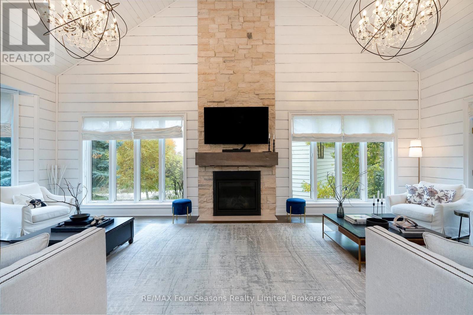 149 Aspen Way, Blue Mountains, Ontario  L9Y 0S7 - Photo 6 - X12882152