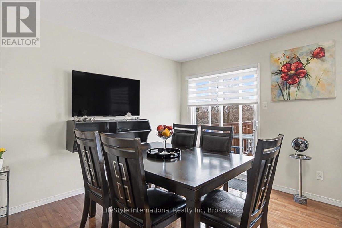 56 Raspberry Lane, Guelph (Grange Road), Ontario  N1E 7H5 - Photo 20 - X12882166