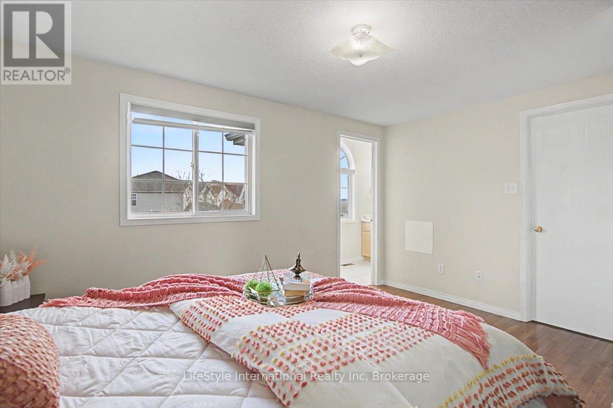 56 Raspberry Lane, Guelph (Grange Road), Ontario  N1E 7H5 - Photo 27 - X12882166