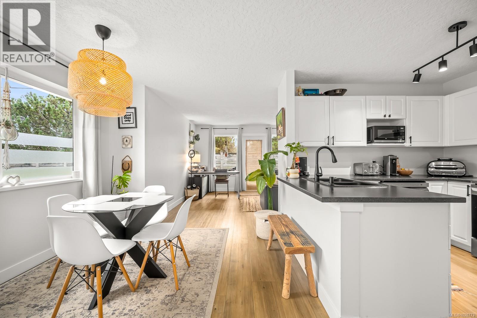 30 717 Aspen Rd, Comox, British Columbia  V9M 3X4 - Photo 10 - 1028773