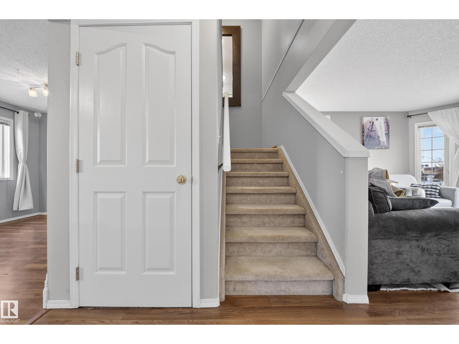 207 River Pt Nw, Edmonton, Alberta  T5A 4Z4 - Photo 13 - E4477444