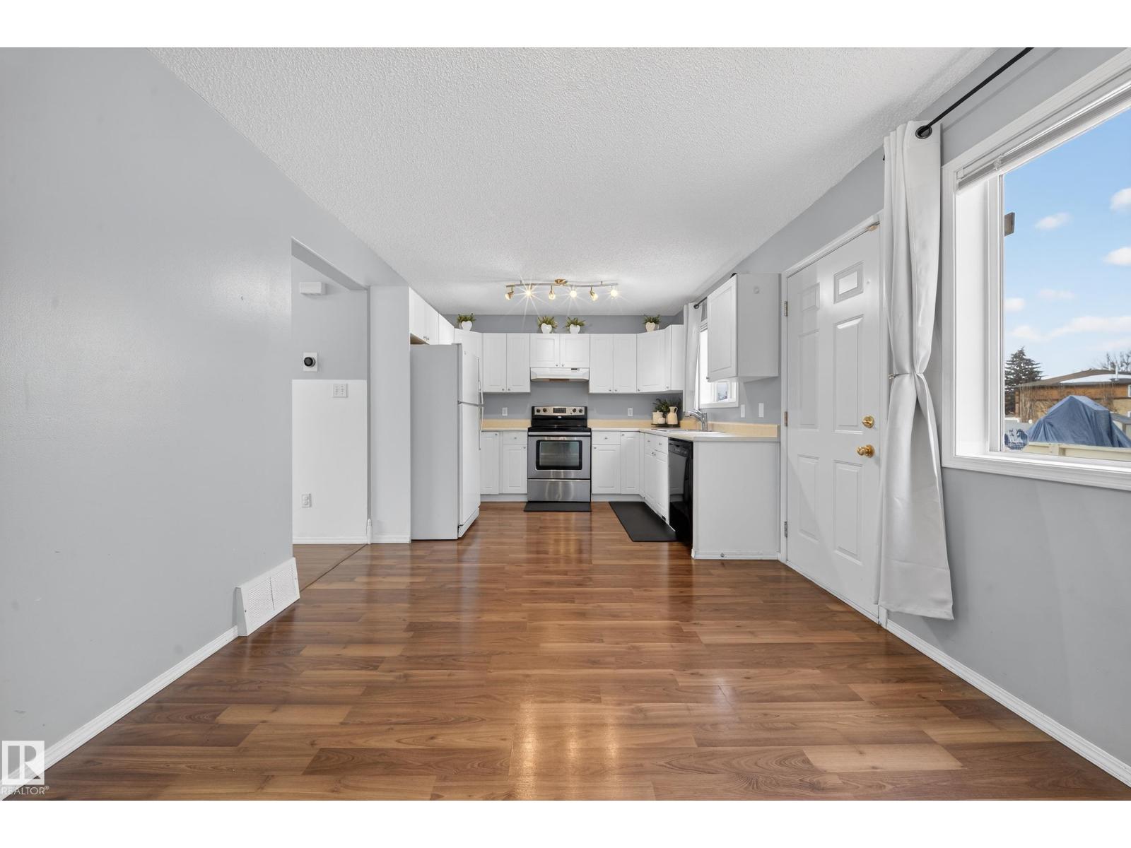 207 River Pt Nw, Edmonton, Alberta  T5A 4Z4 - Photo 26 - E4477444