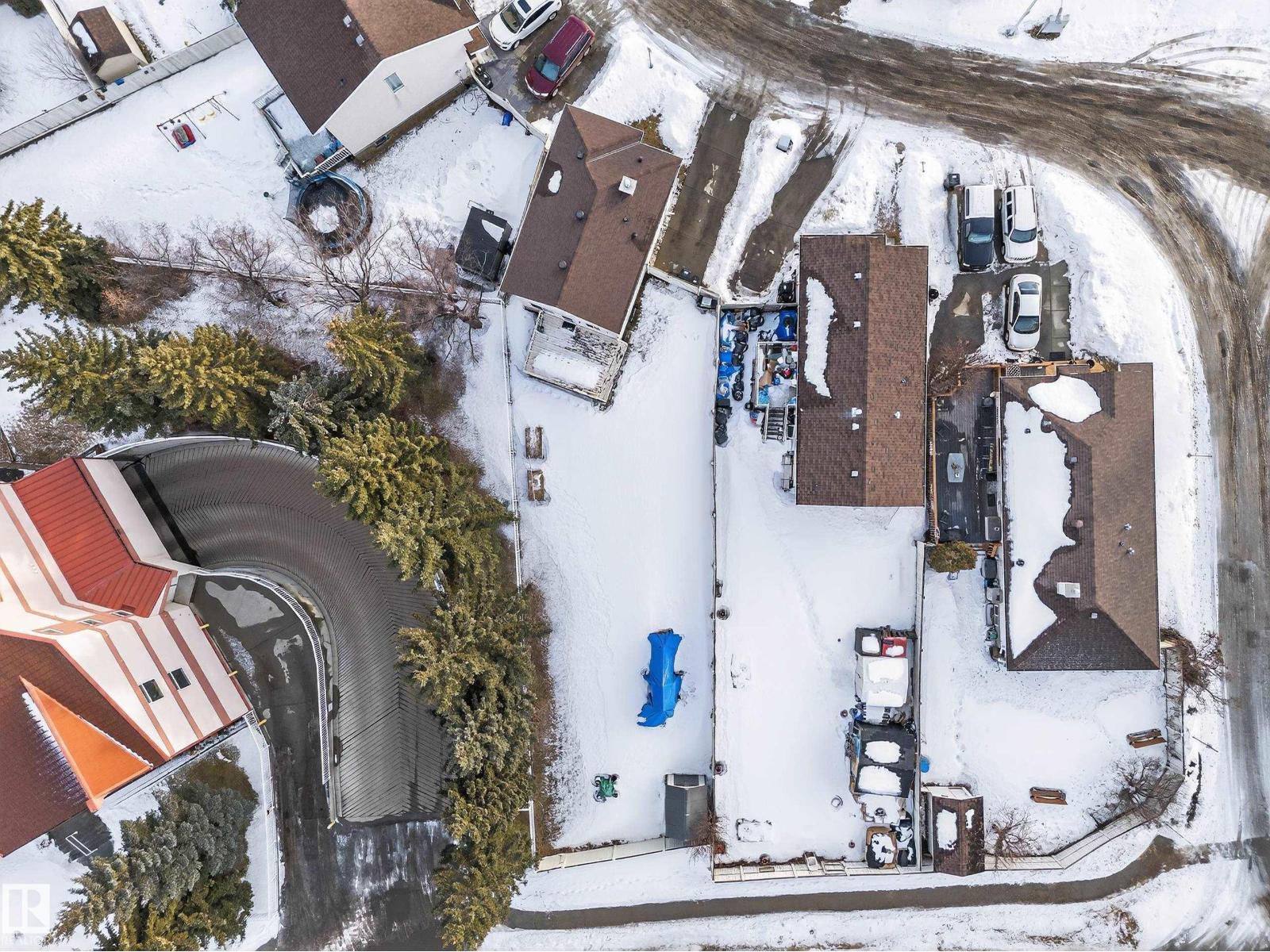 207 River Pt Nw, Edmonton, Alberta  T5A 4Z4 - Photo 71 - E4477444