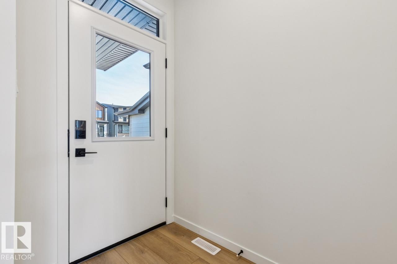 340 30 St Sw, Edmonton, Alberta  T6X 3L6 - Photo 3 - E4477445