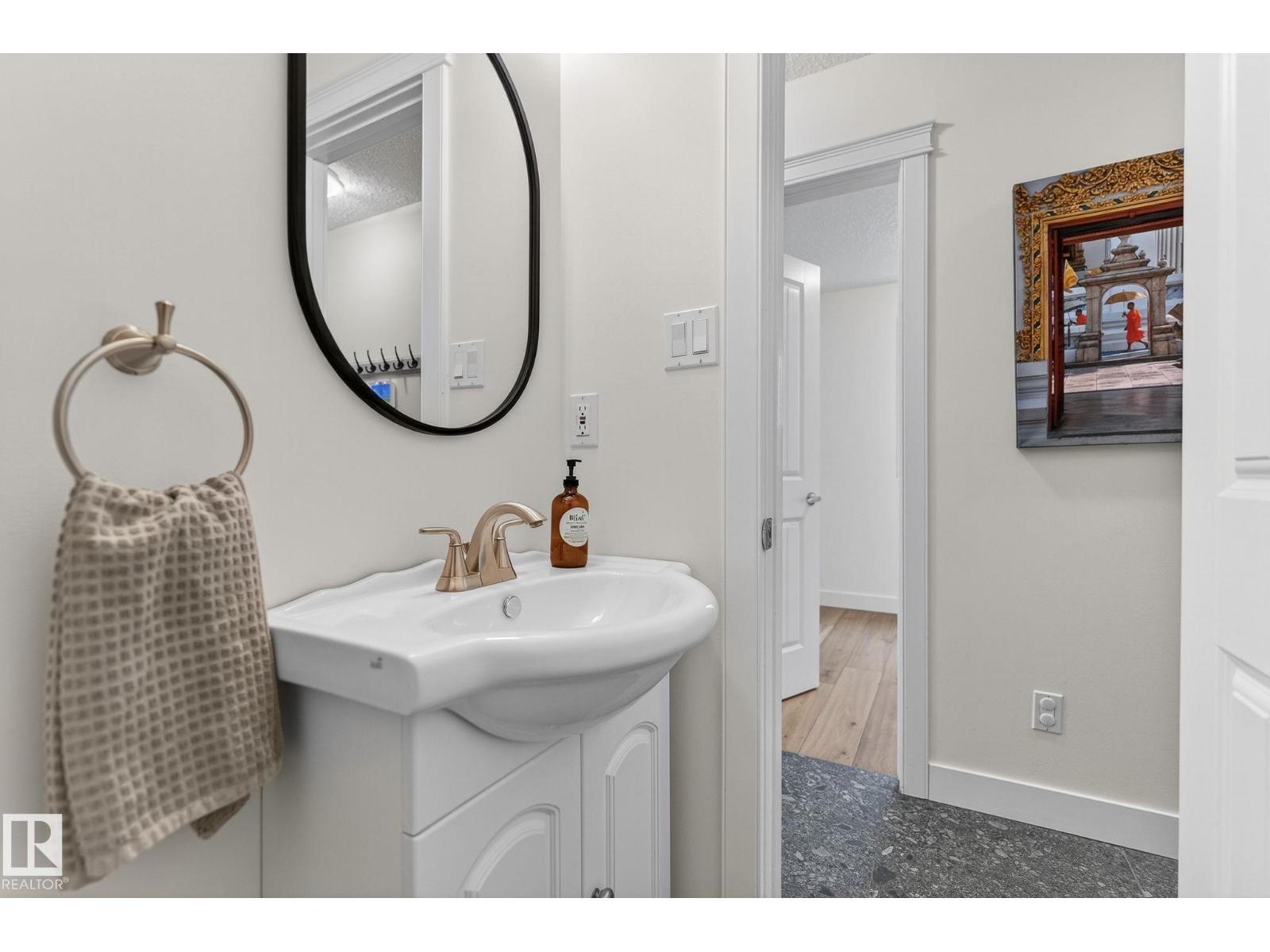 632 Wahstao Rd Nw, Edmonton, Alberta  T5T 2Y4 - Photo 35 - E4477447