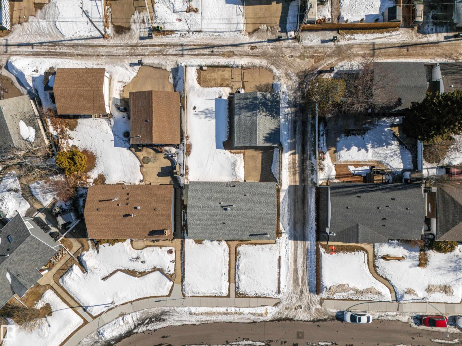 9251 69a St Nw, Edmonton, Alberta  T6B 1W1 - Photo 4 - E4477451