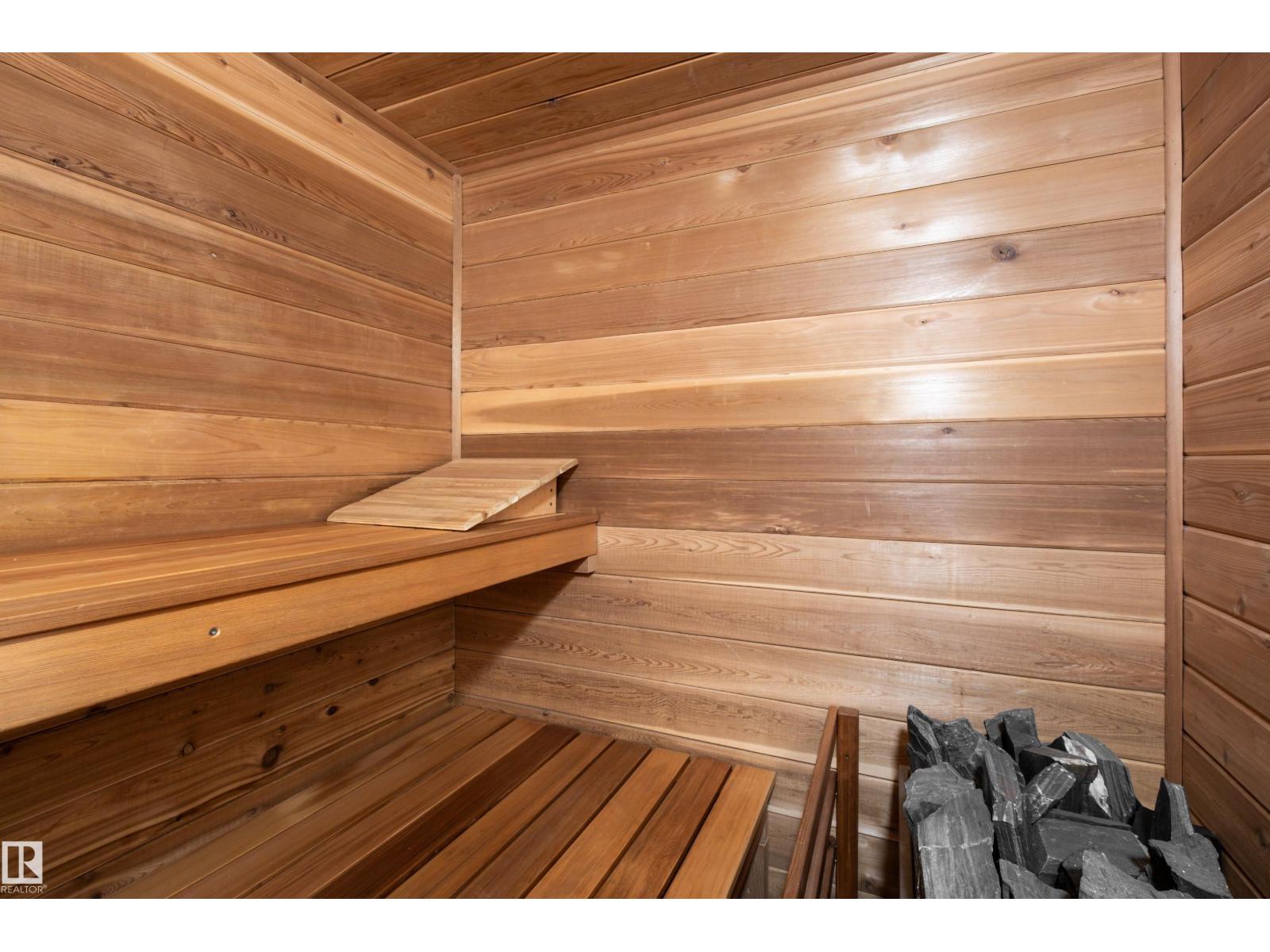 9251 69a St Nw, Edmonton, Alberta  T6B 1W1 - Photo 46 - E4477451