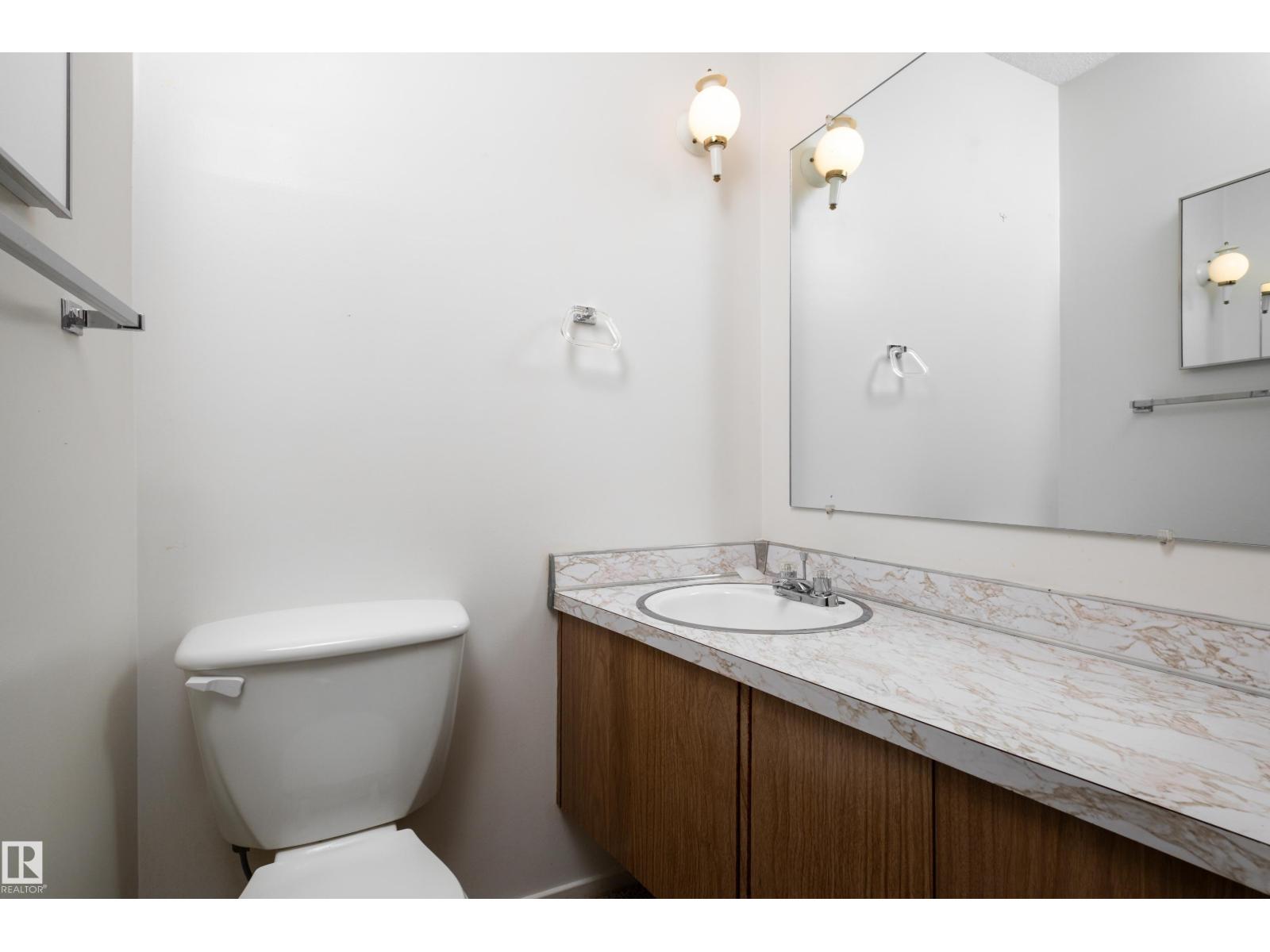 9251 69a St Nw, Edmonton, Alberta  T6B 1W1 - Photo 31 - E4477451