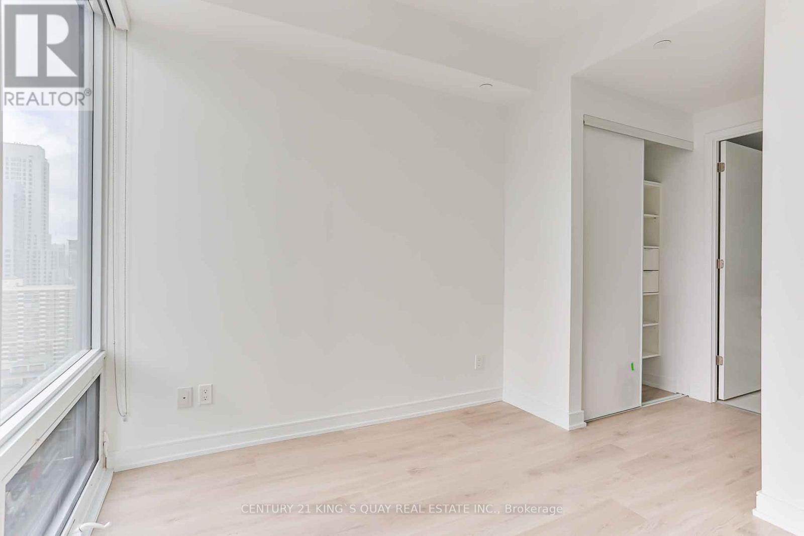 2913 - 3 Gloucester Street, Toronto, Ontario  M4Y 0C6 - Photo 11 - C12882140