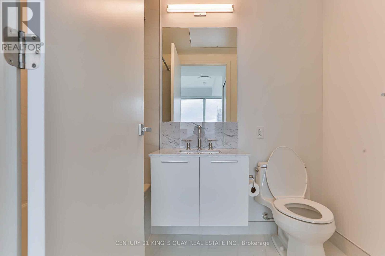 2913 - 3 Gloucester Street, Toronto, Ontario  M4Y 0C6 - Photo 9 - C12882140