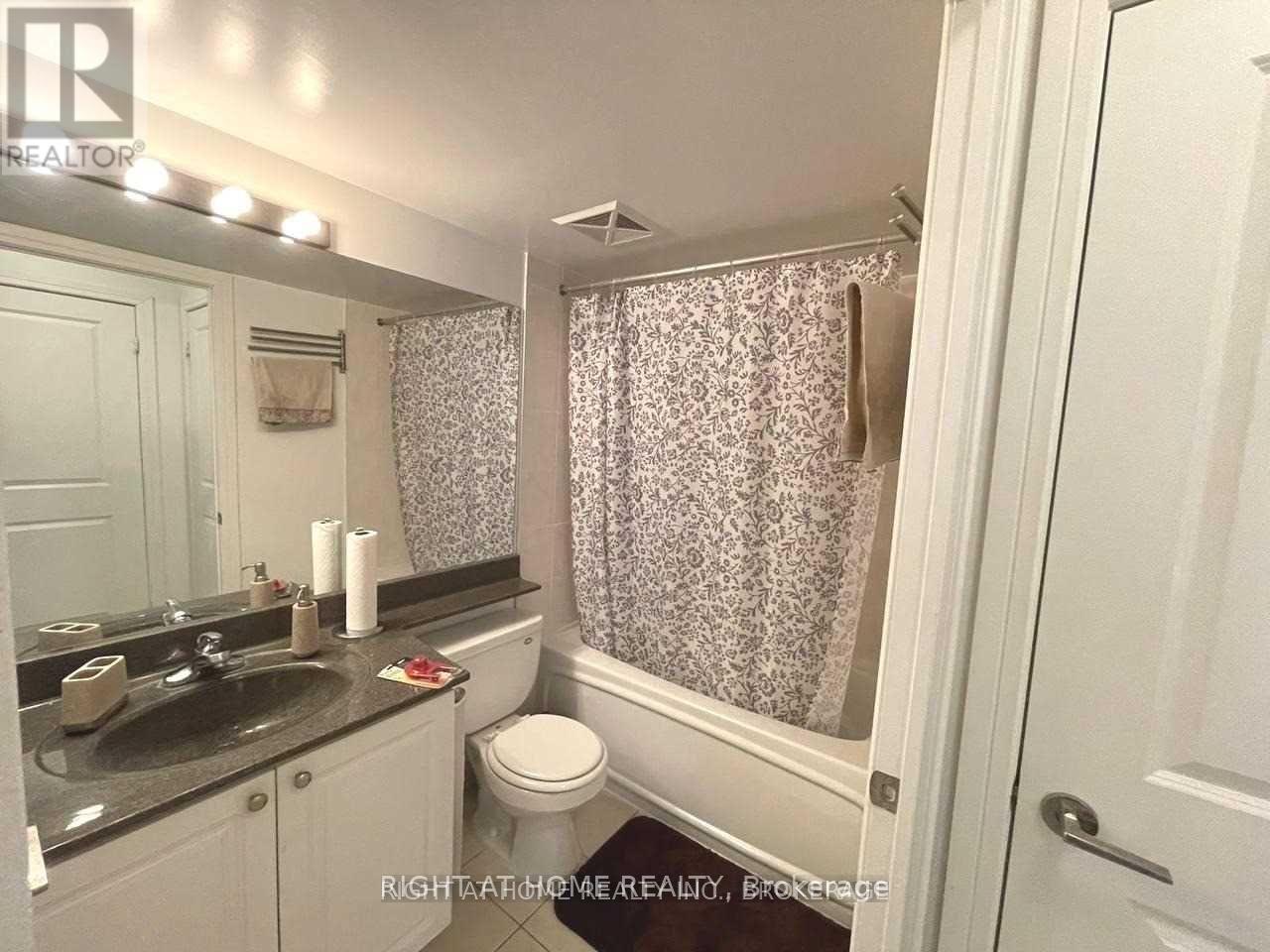 1207 - 35 Bales Avenue, Toronto, Ontario  M2N 7L7 - Photo 8 - C12882164