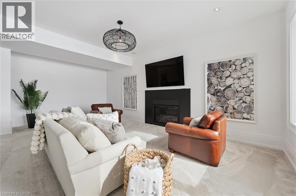 129 Heritage Lake Drive, Puslinch, Ontario  N0B 2J0 - Photo 32 - 40804116