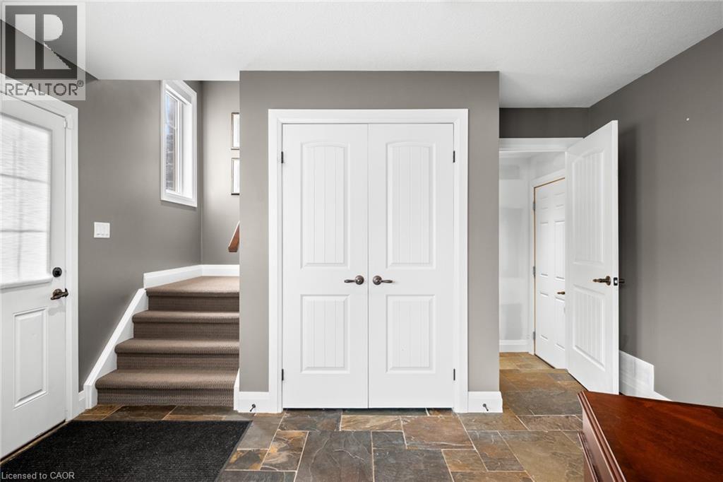 31 Eliza Avenue, Kitchener, Ontario  N2E 0G2 - Photo 7 - 40811194