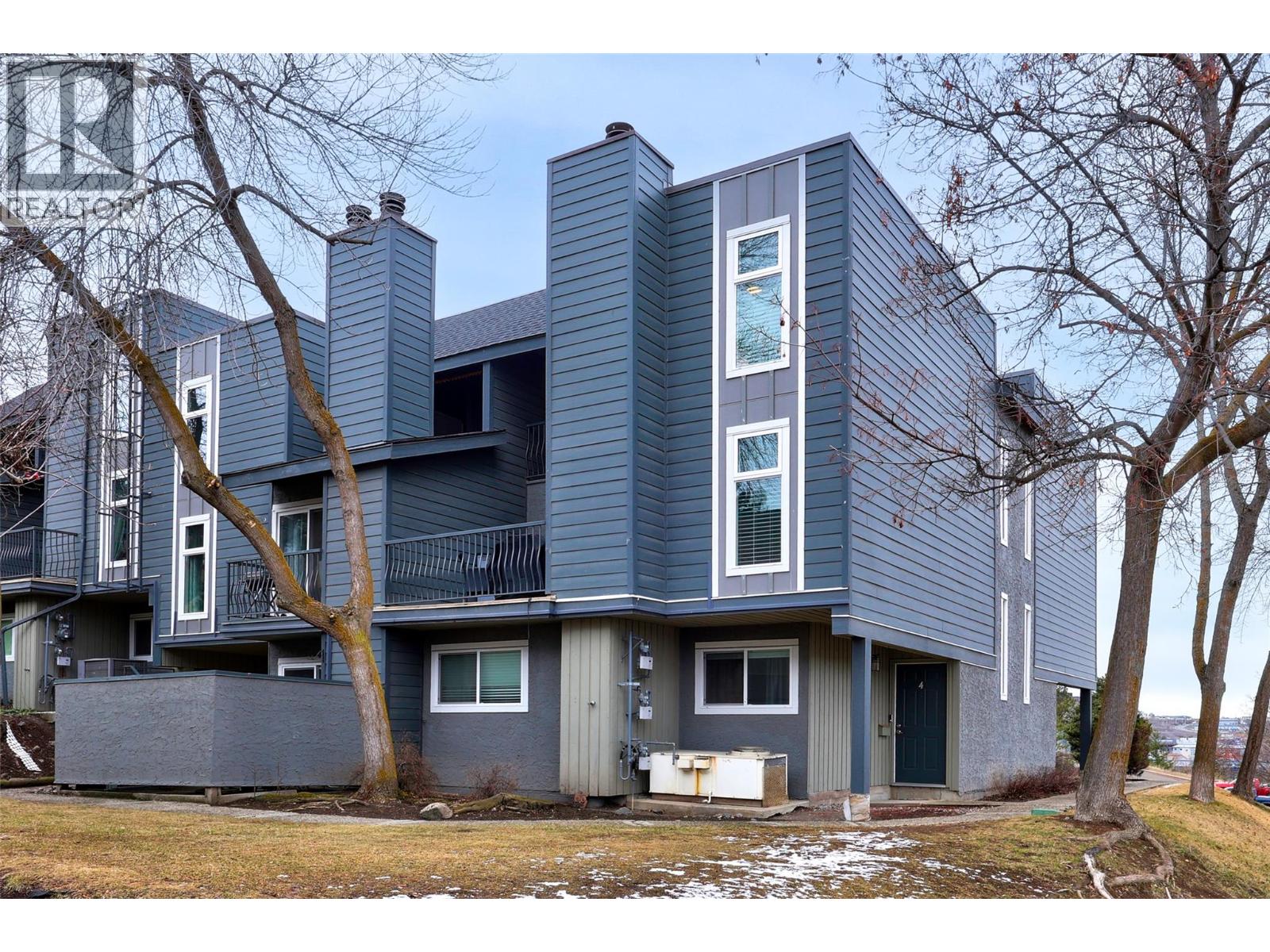 1221 HUGH ALLAN Drive Unit# 4, Kamloops, British Columbia