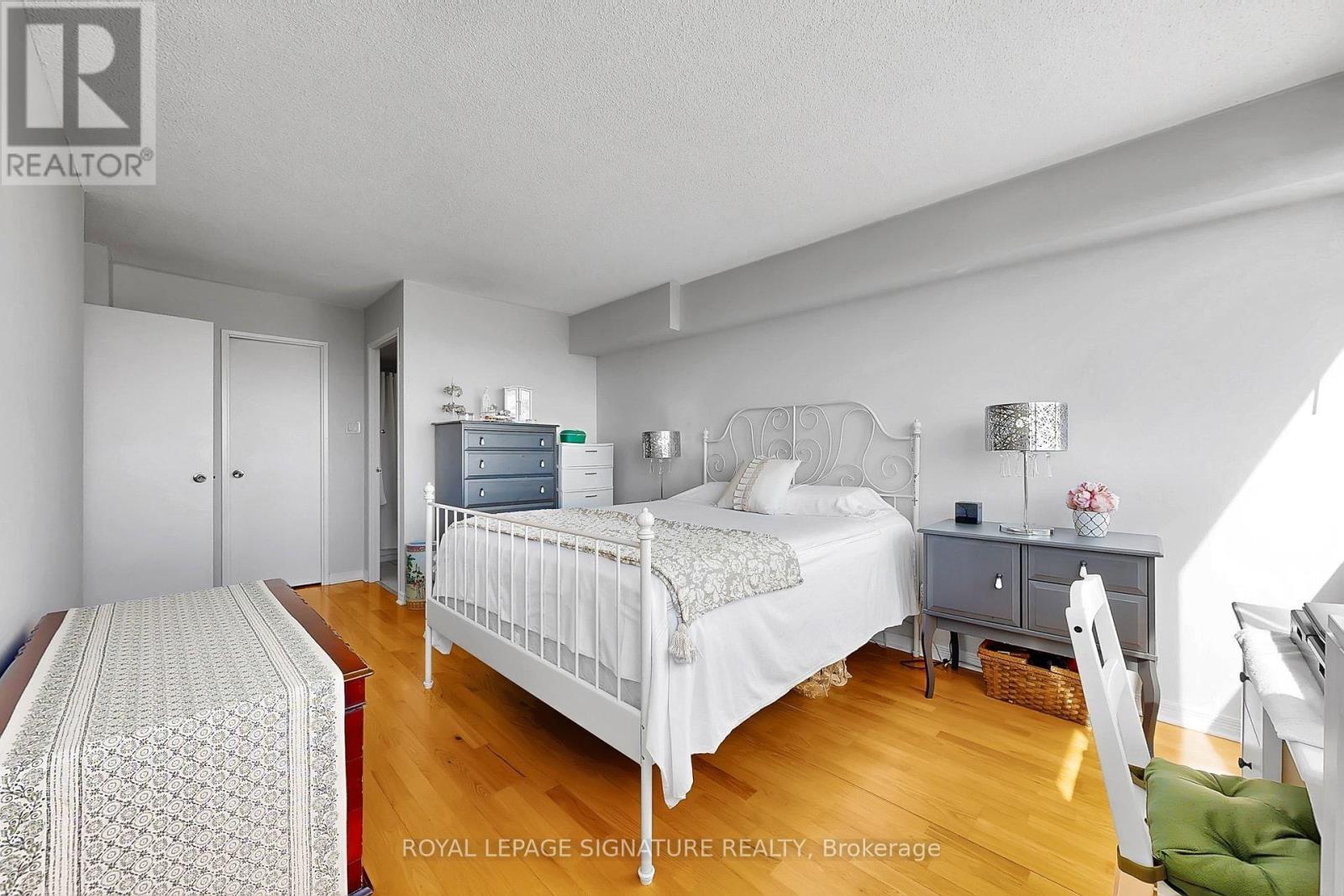 902 - 133 Torresdale Avenue, Toronto (Westminster-Branson), Ontario  M2R 3T2 - Photo 24 - C12879320