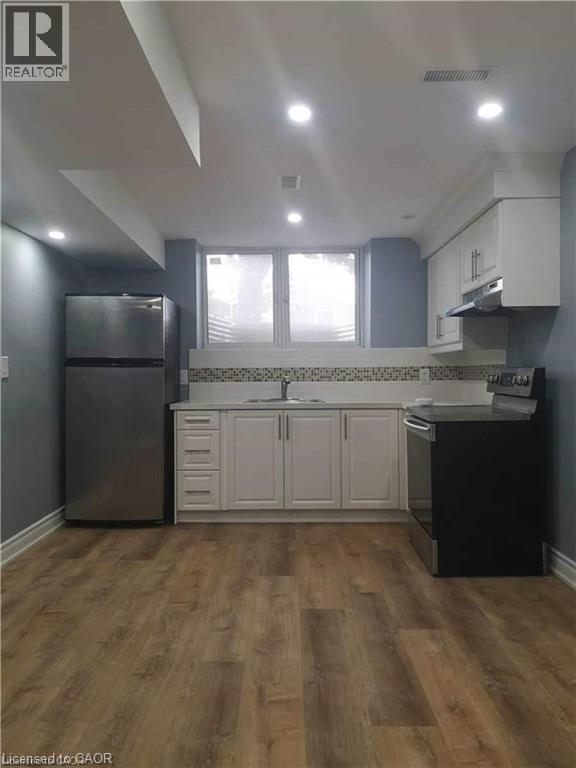 46 Sharon Court, Brampton, Ontario  L6W 3B7 - Photo 2 - 40812221