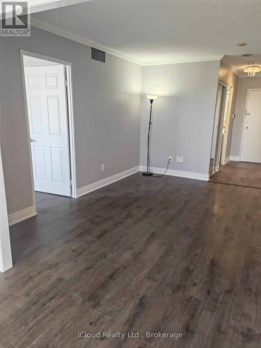 2006 - 265 Enfield Place, Mississauga, Ontario  L5B 3Y6 - Photo 15 - W12882144