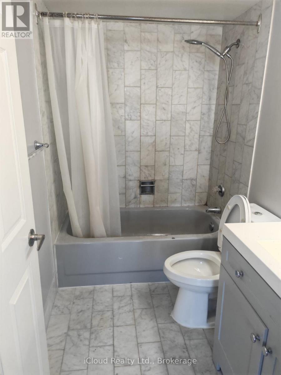 2006 - 265 Enfield Place, Mississauga, Ontario  L5B 3Y6 - Photo 23 - W12882144