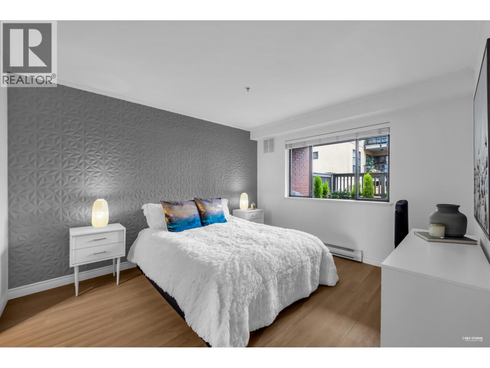 207 305 Lonsdale Avenue, North Vancouver, British Columbia  V7M 2G3 - Photo 16 - R3096996