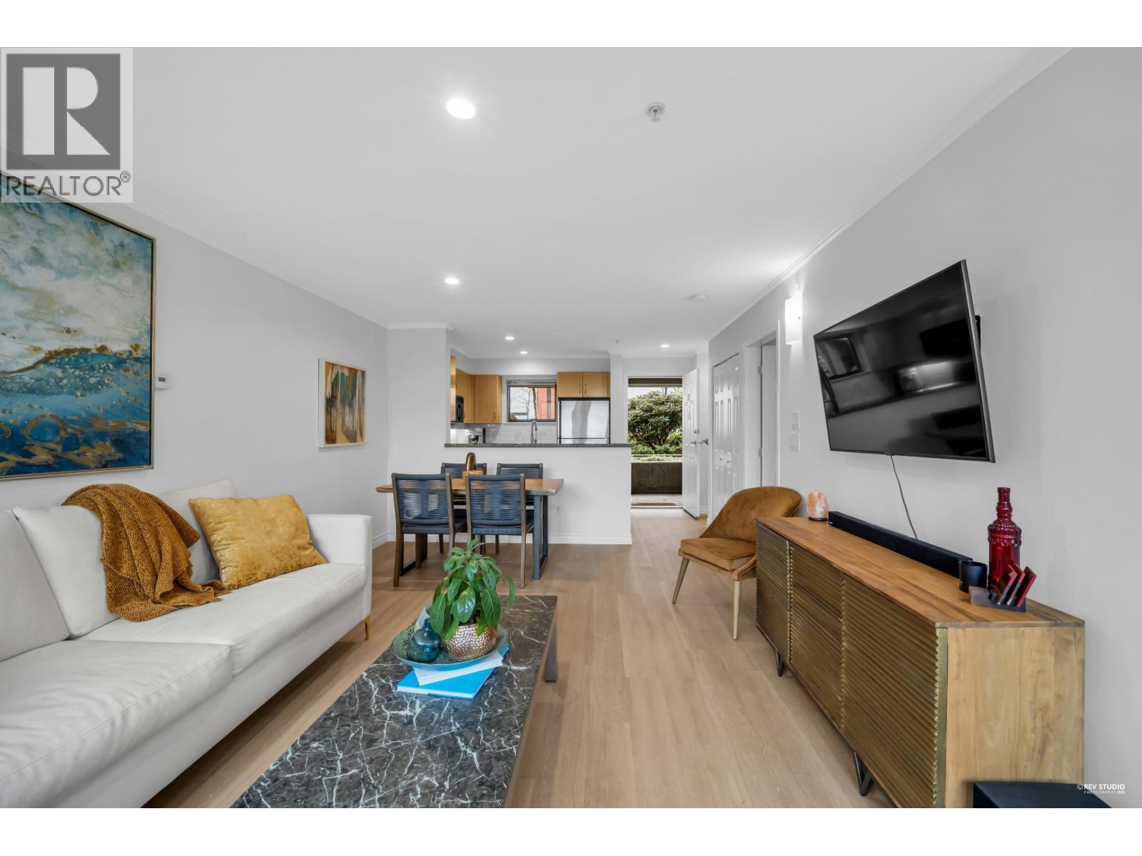 207 305 Lonsdale Avenue, North Vancouver, British Columbia  V7M 2G3 - Photo 14 - R3096996