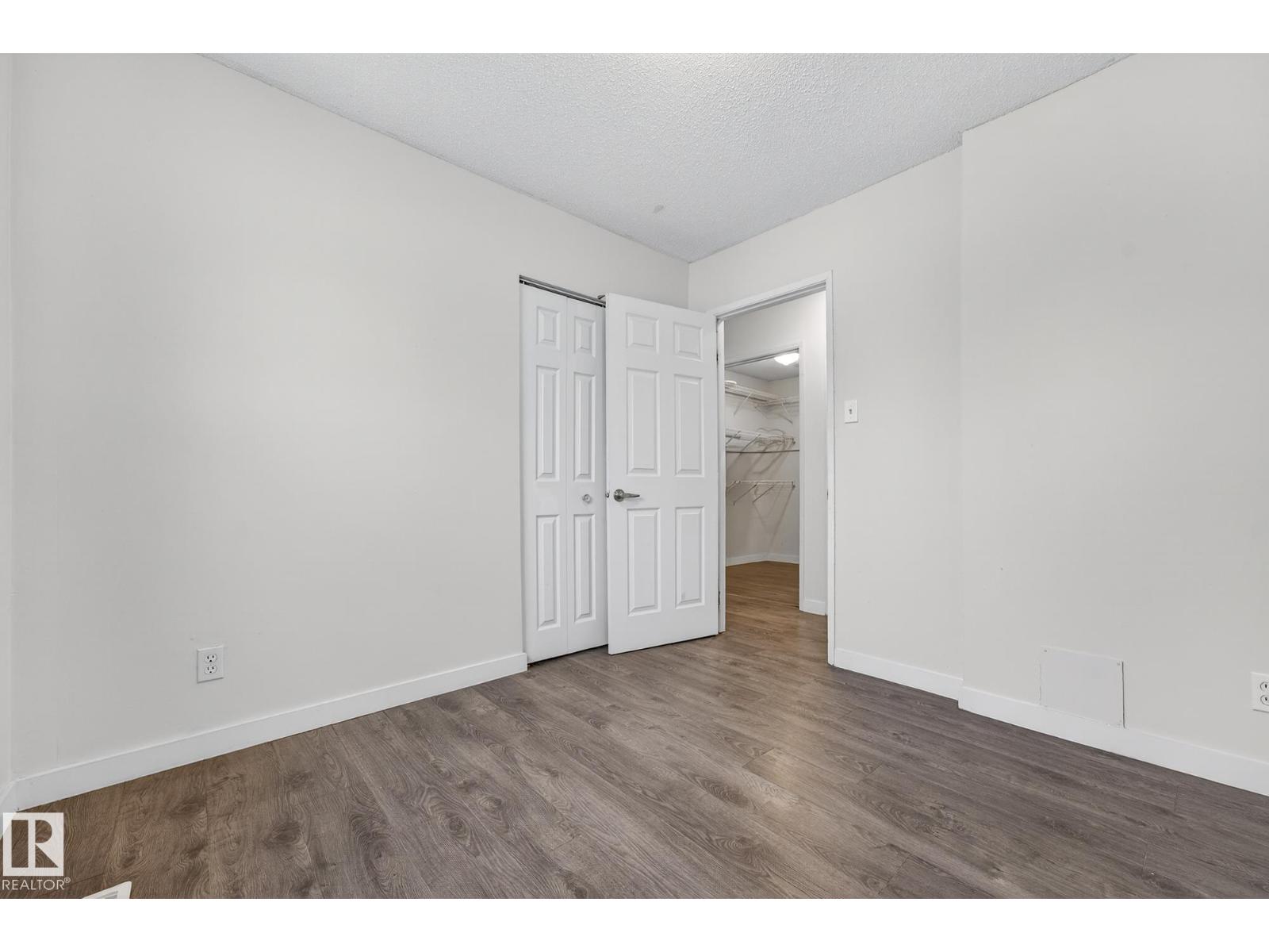 1414 Lakewood Rd W Nw, Edmonton, Alberta  T6K 3M2 - Photo 14 - E4477453