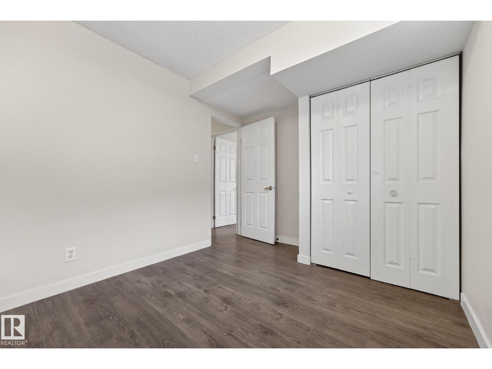 1414 Lakewood Rd W Nw, Edmonton, Alberta  T6K 3M2 - Photo 16 - E4477453