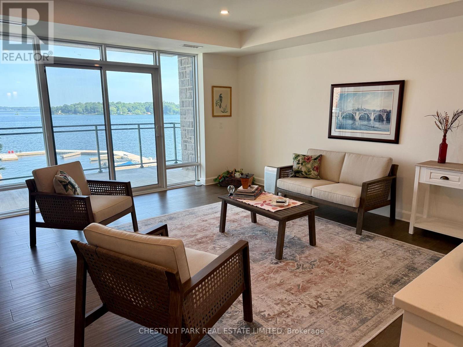 Unknown Address, ,     - Photo 5 - X12882110