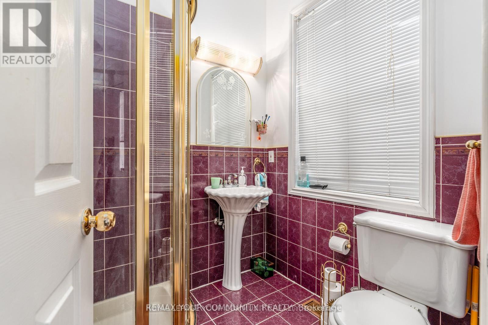 Upper - 149 Dovercourt Road, Toronto, Ontario  M6J 3C5 - Photo 10 - C12749042