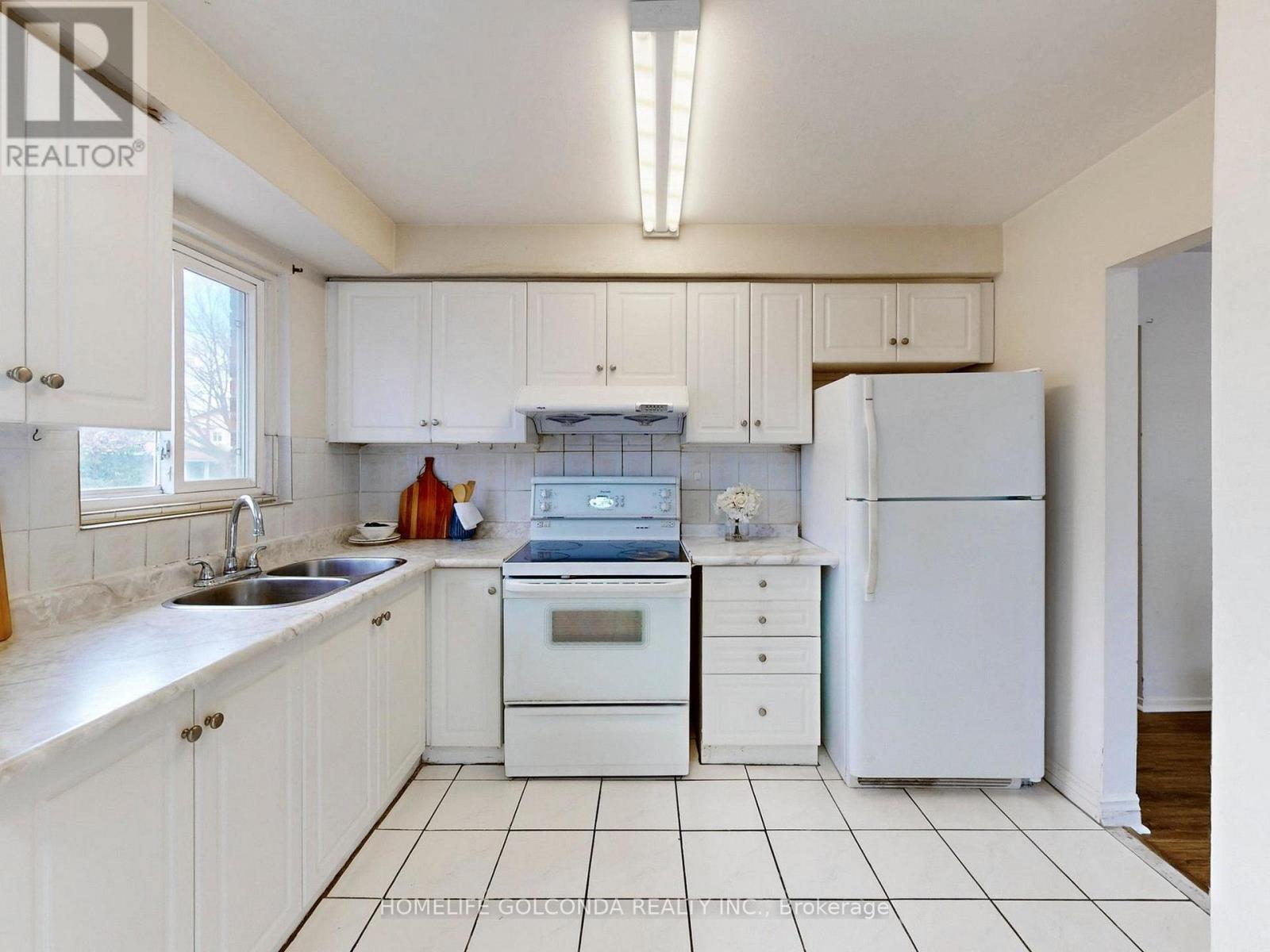 81 Sexton Crescent, Toronto, Ontario  M2H 2L7 - Photo 8 - C12878716