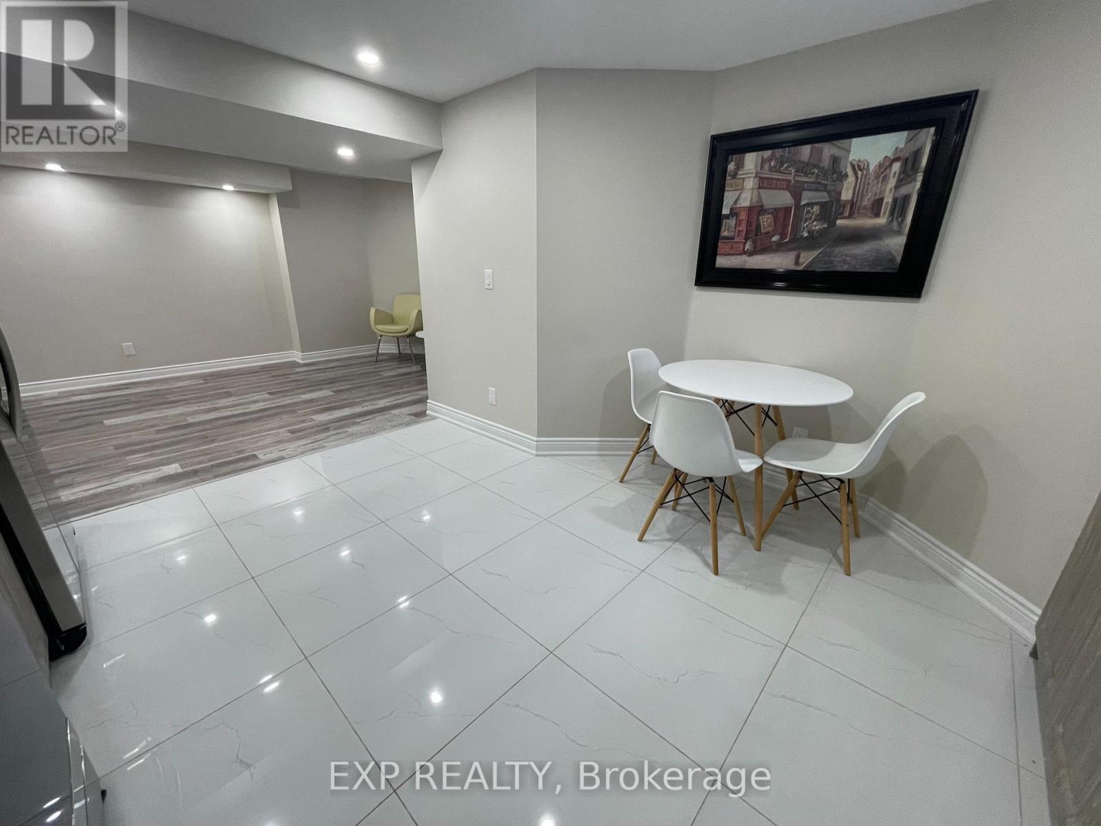 Bsmt - 1396 Kidlington Gate, Mississauga, Ontario  L5N 7Z3 - Photo 9 - W12838544