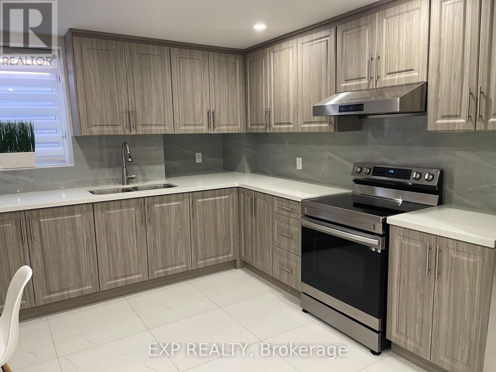 Bsmt - 1396 Kidlington Gate, Mississauga, Ontario  L5N 7Z3 - Photo 4 - W12838544