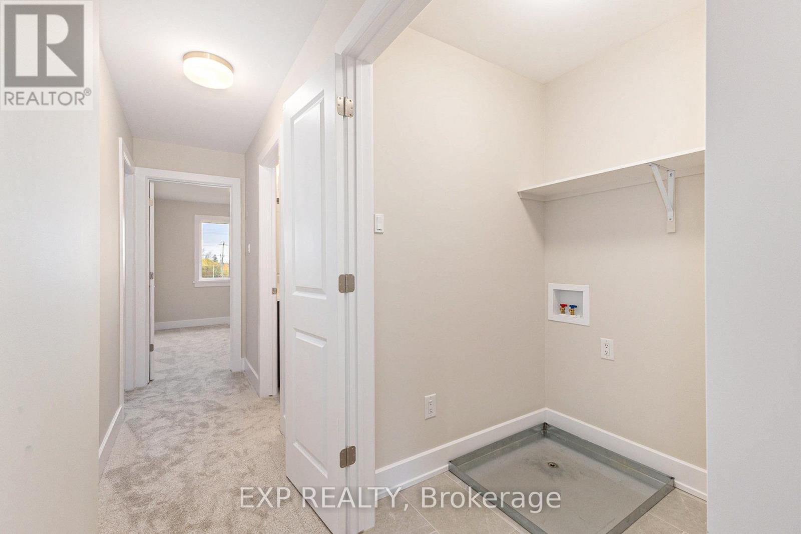 1180 Cope Drive, Ottawa, Ontario  K2S 3C4 - Photo 24 - X12868250