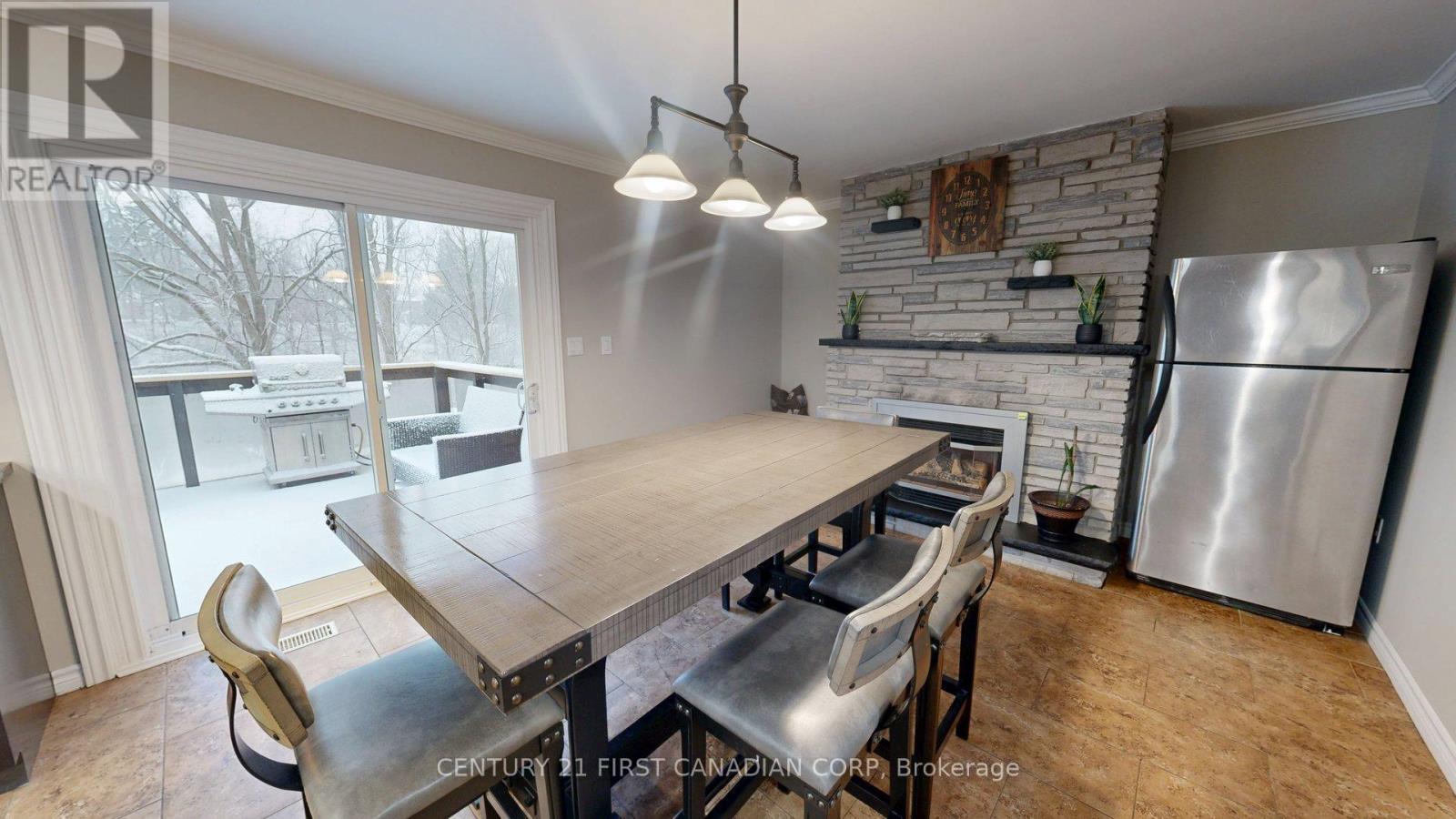 4379 Catherine Street, Thames Centre, Ontario  N0L 1G6 - Photo 18 - X12882232