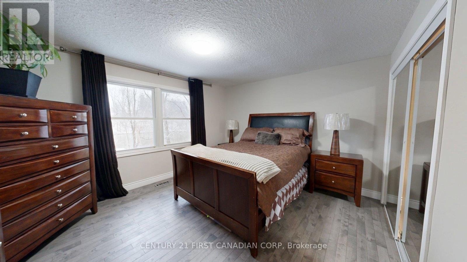 4379 Catherine Street, Thames Centre, Ontario  N0L 1G6 - Photo 20 - X12882232