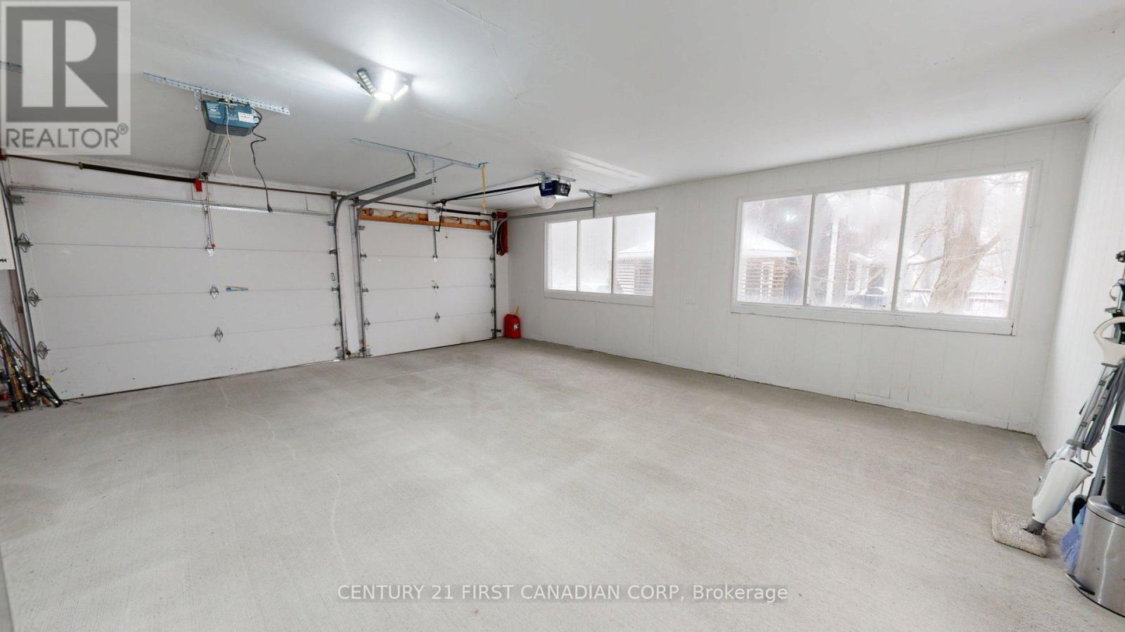 4379 Catherine Street, Thames Centre, Ontario  N0L 1G6 - Photo 39 - X12882232