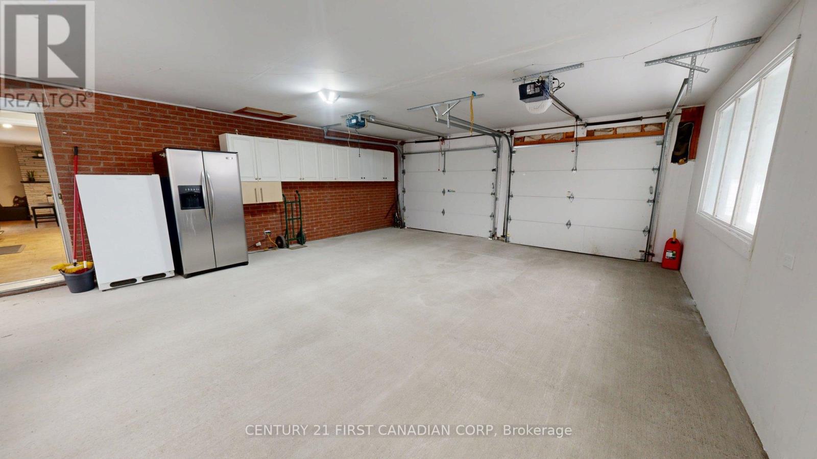 4379 Catherine Street, Thames Centre, Ontario  N0L 1G6 - Photo 40 - X12882232
