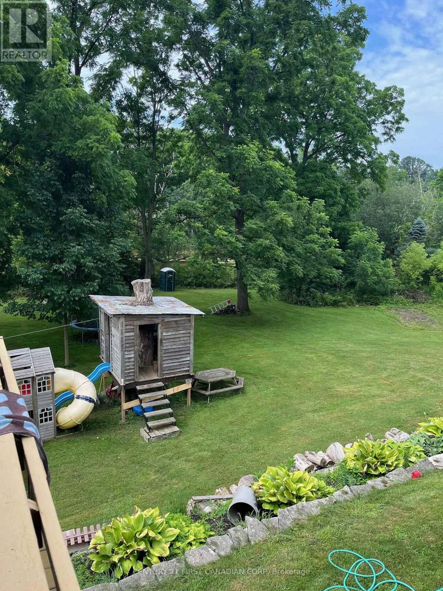 4379 Catherine Street, Thames Centre, Ontario  N0L 1G6 - Photo 5 - X12882232