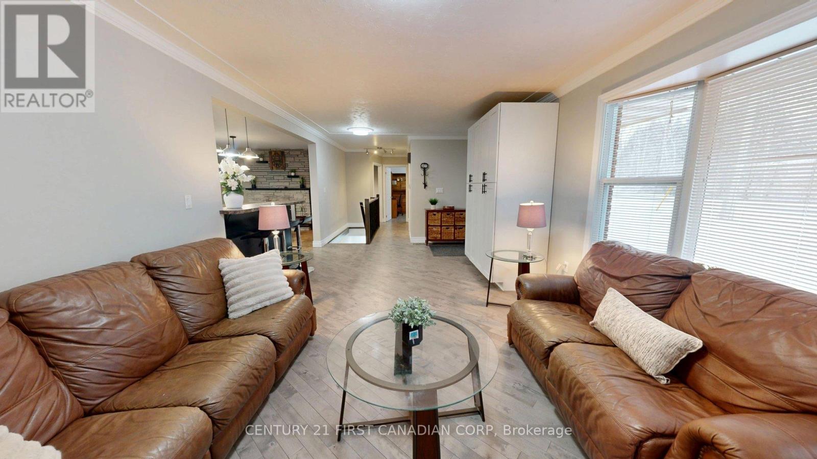 4379 Catherine Street, Thames Centre, Ontario  N0L 1G6 - Photo 9 - X12882232