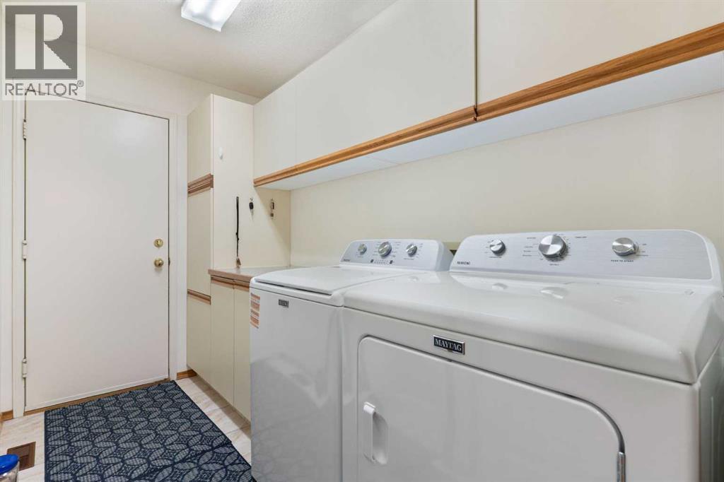 176 Christie Park Manor Sw, Calgary, Alberta  T3H 2T6 - Photo 22 - A2293322