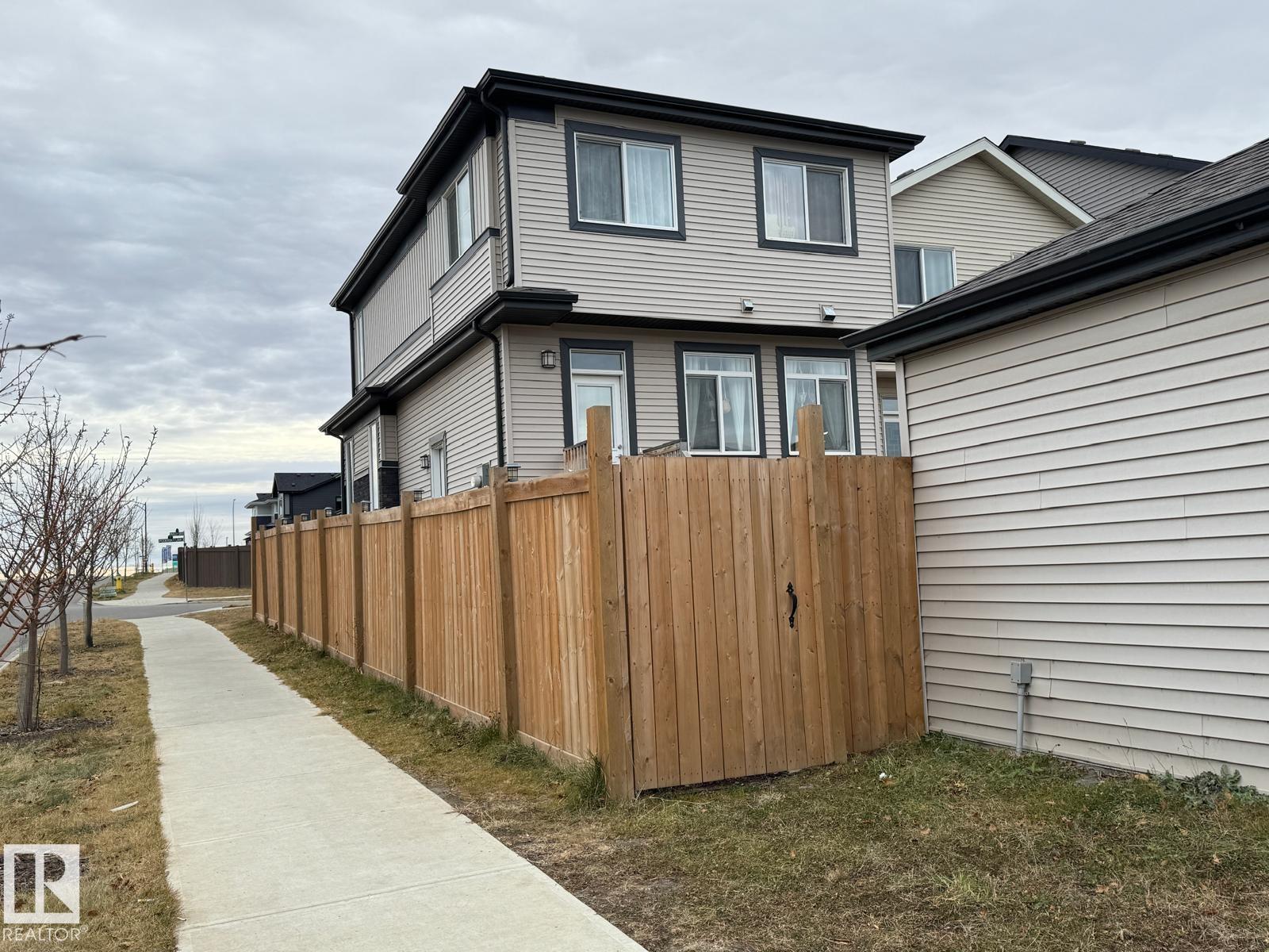 1404 Podersky Li Sw, Edmonton, Alberta  T6W 4W4 - Photo 40 - E4477353