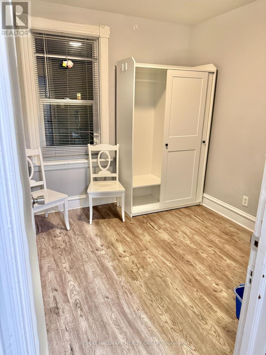 2 - 870 Somerset Street W, Ottawa, Ontario  K1R 6R7 - Photo 6 - X12882300