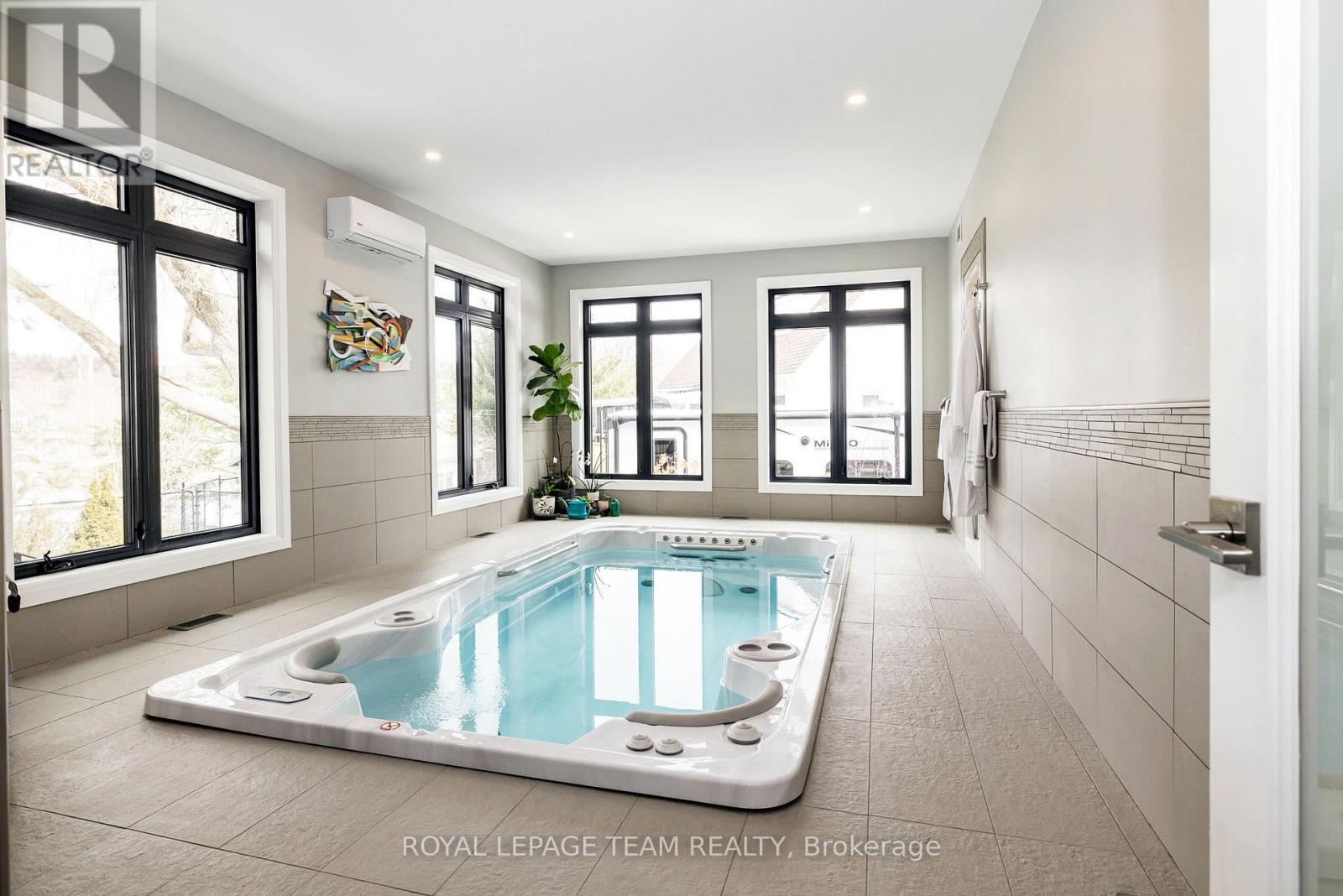 28 George Street, Westport, Ontario  K0G 1X0 - Photo 23 - X12882326