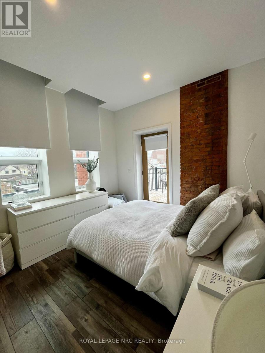 12 - 405 Merritt Street, St. Catharines, Ontario  L2P 1P5 - Photo 3 - X12882354