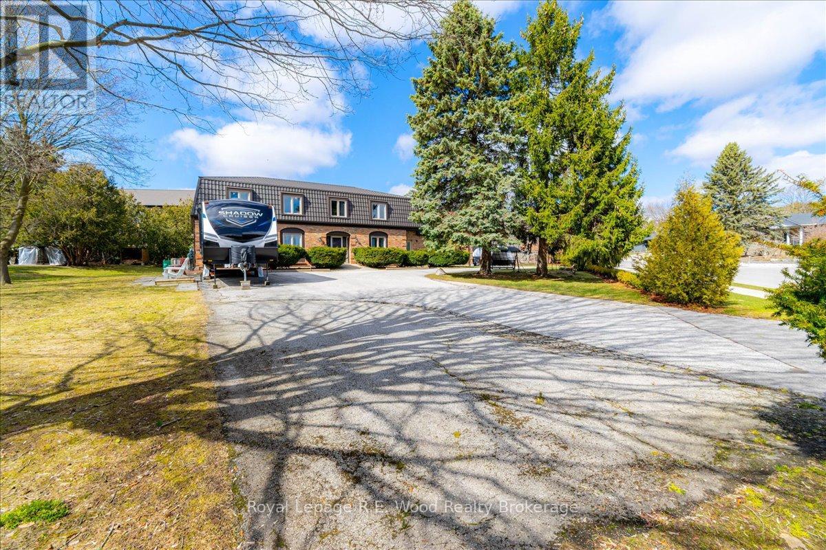 9 Woodcock Drive, Tillsonburg, Ontario  N4G 4L7 - Photo 4 - X12882318