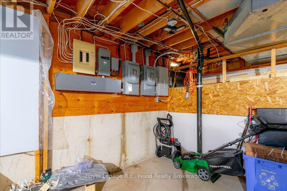 9 Woodcock Drive, Tillsonburg, Ontario  N4G 4L7 - Photo 40 - X12882318