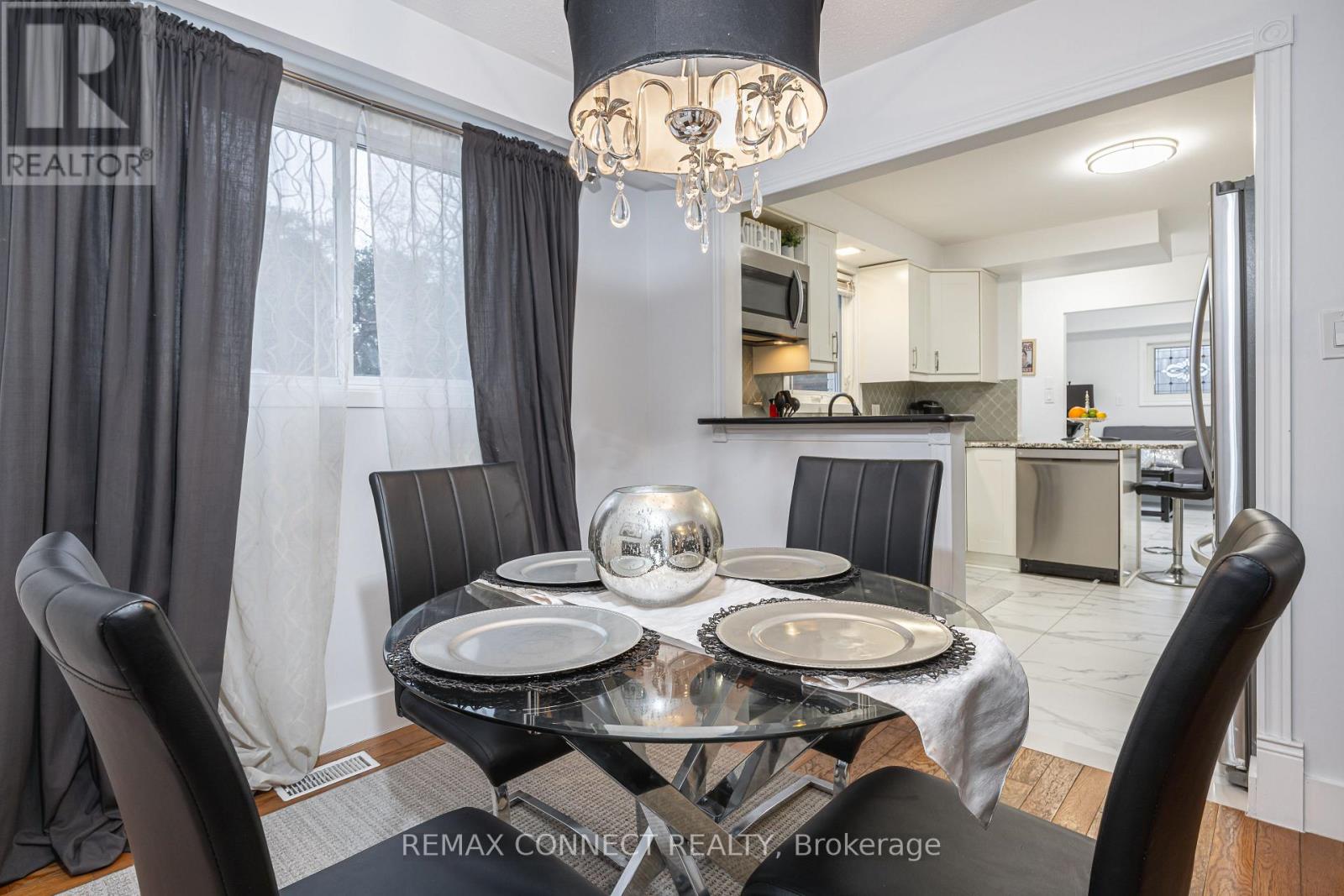 32 Harland Crescent, Ajax, Ontario  L1S 1J9 - Photo 12 - E12751326