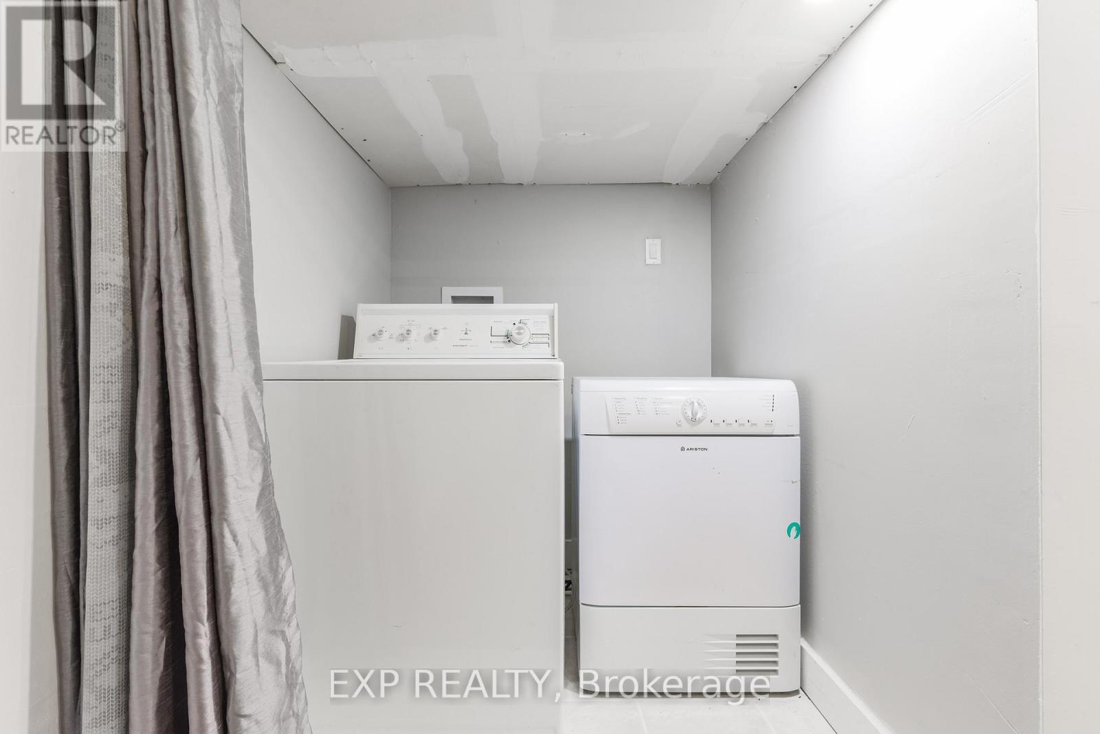 Basement - 1527 Merrittville Highway, Thorold, Ontario  L3B 5N5 - Photo 14 - X12702858