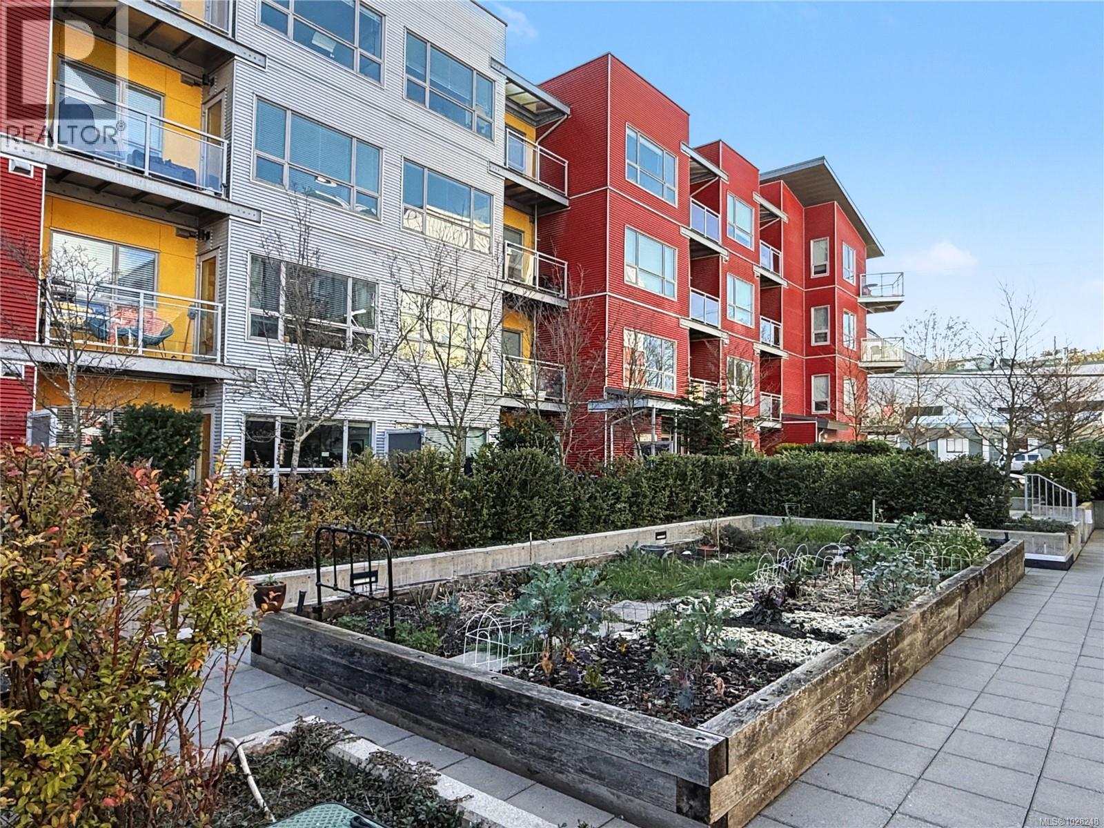 201 785 Tyee Rd, Victoria, British Columbia  V9A 7R5 - Photo 15 - 1028248