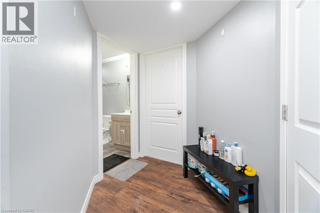 51 Newcastle Court, Kitchener, Ontario  N2R 0G7 - Photo 20 - 40811472